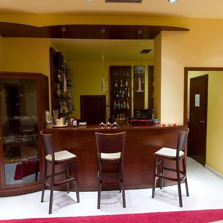 Lito Hotel Kymi Ngoại thất bức ảnh