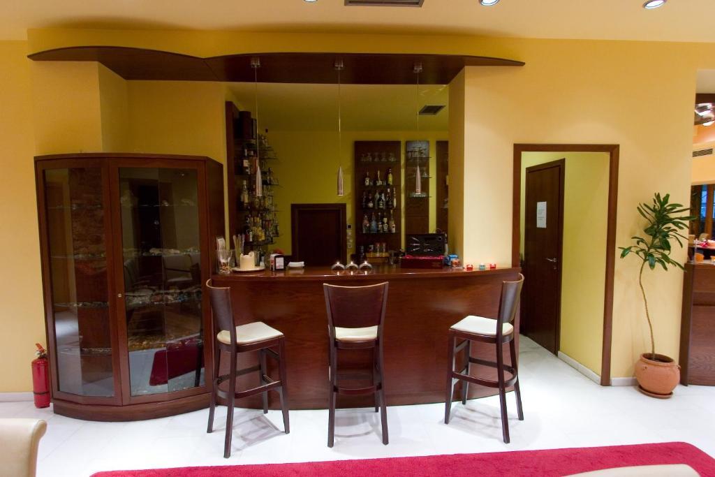 Lito Hotel Kymi Ngoại thất bức ảnh