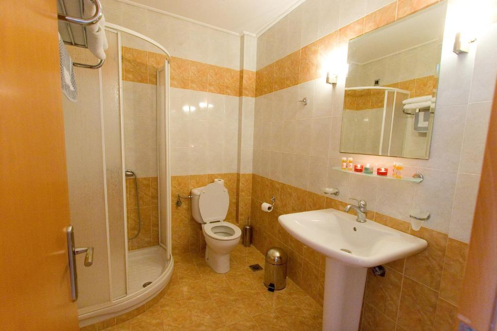 Lito Hotel Kymi Phòng bức ảnh