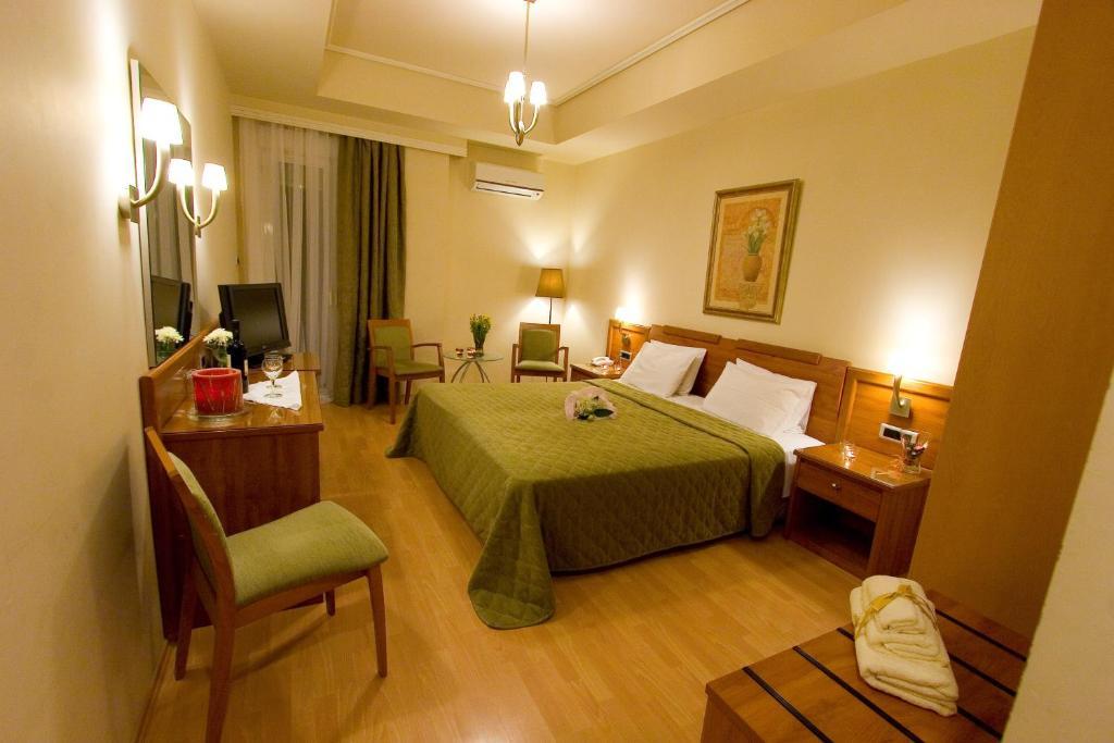 Lito Hotel Kymi Phòng bức ảnh